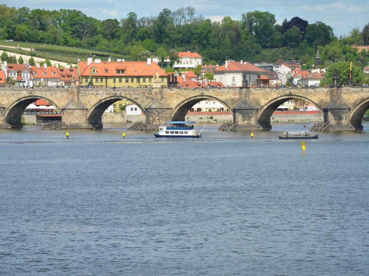 Luxurious Near River In Cezch Republic *